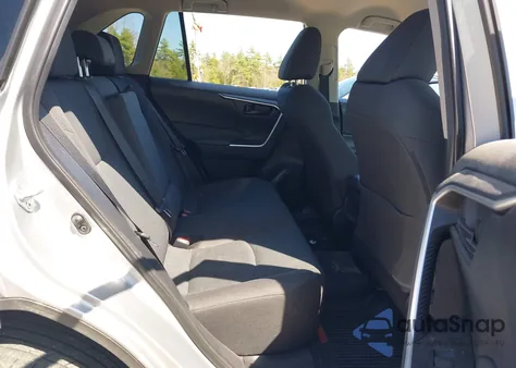 2021 Toyota Rav4 Le z USA, uszkodzony, nr VIN 2T3F1RFV7MW238816